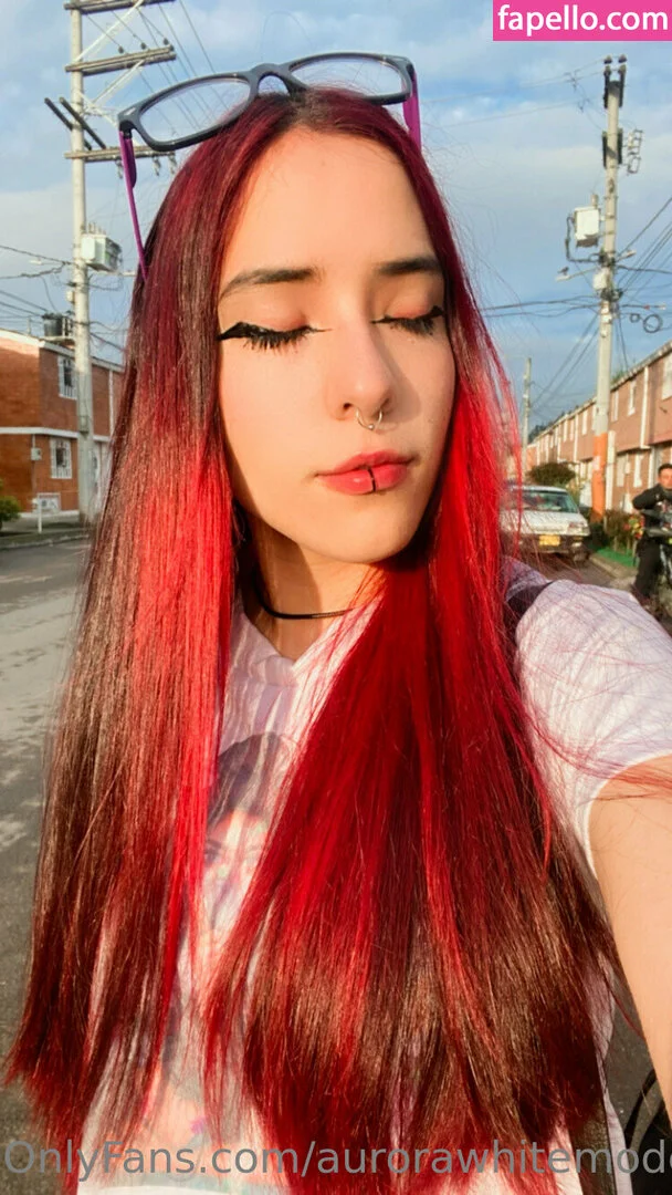 aurorawhitemodel Onlyfans Photo Gallery 