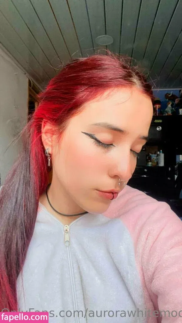 aurorawhitemodel Onlyfans Photo Gallery 