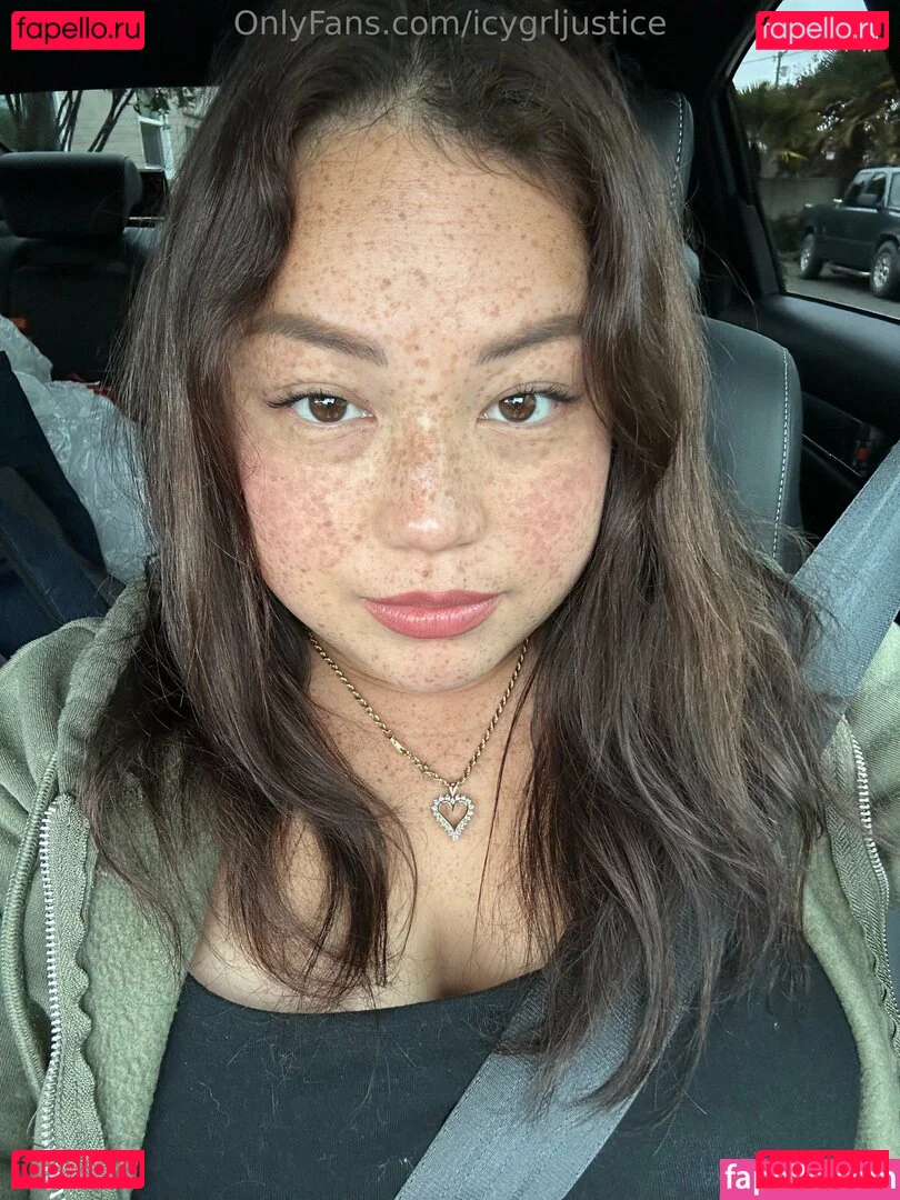 icygrljustice Onlyfans Photo Gallery 