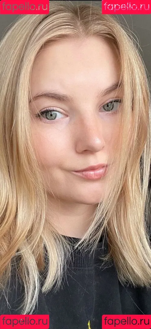 vanessaahlstrom Onlyfans Photo Gallery 