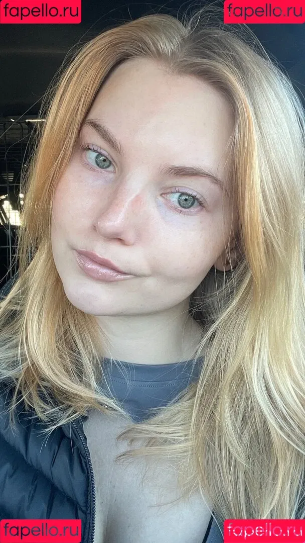vanessaahlstrom Onlyfans Photo Gallery 