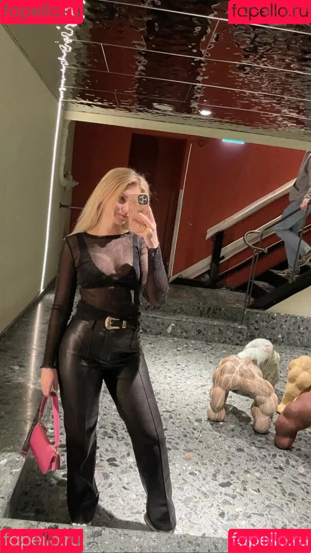 vanessaahlstrom Onlyfans Photo Gallery 
