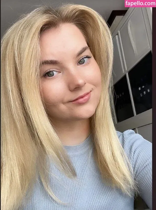 vanessaahlstrom Onlyfans Photo Gallery 