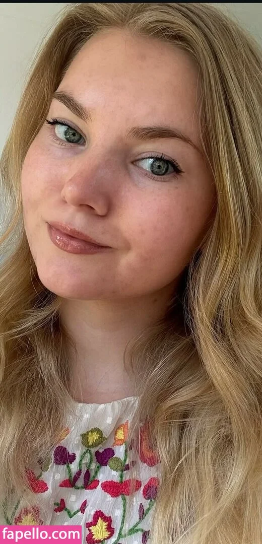 vanessaahlstrom Onlyfans Photo Gallery 