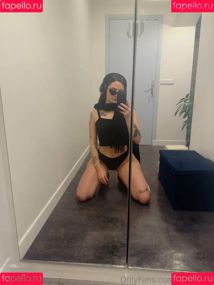 Lauraa.rsi Onlyfans Photo Gallery 