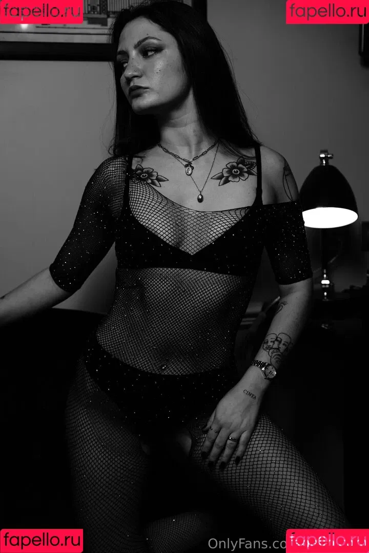 Lauraa.rsi Onlyfans Photo Gallery 