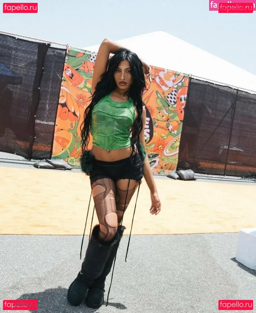 Lauraa.rsi Onlyfans Photo Gallery 