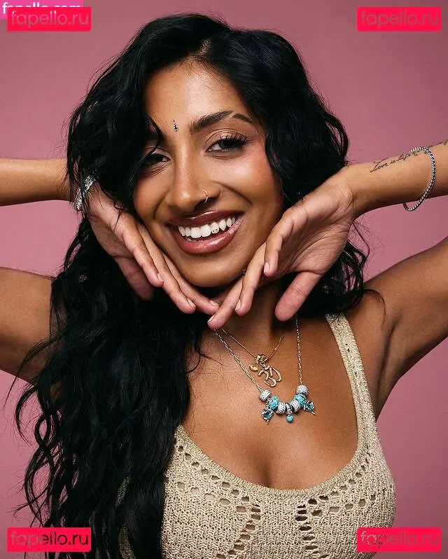 Lauraa.rsi Onlyfans Photo Gallery 