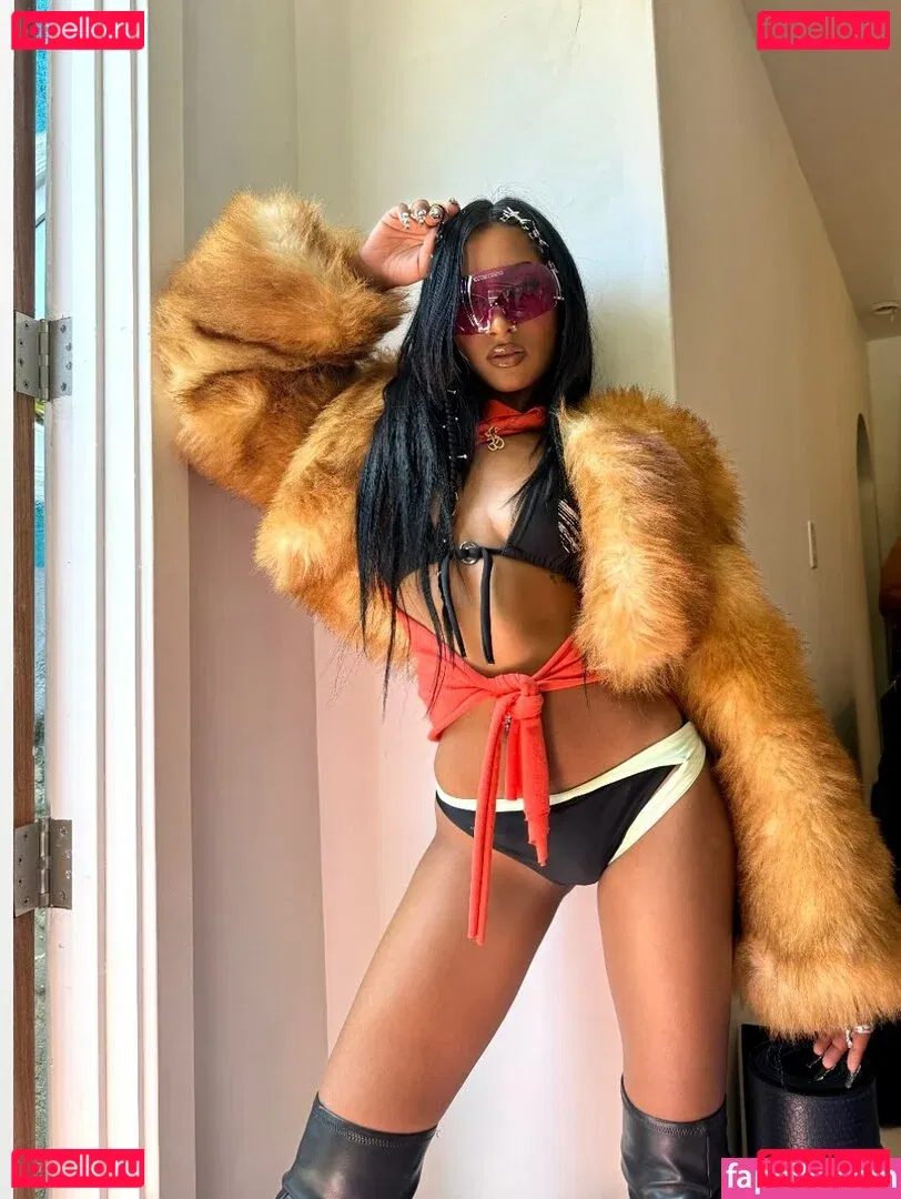 Lauraa.rsi Onlyfans Photo Gallery 