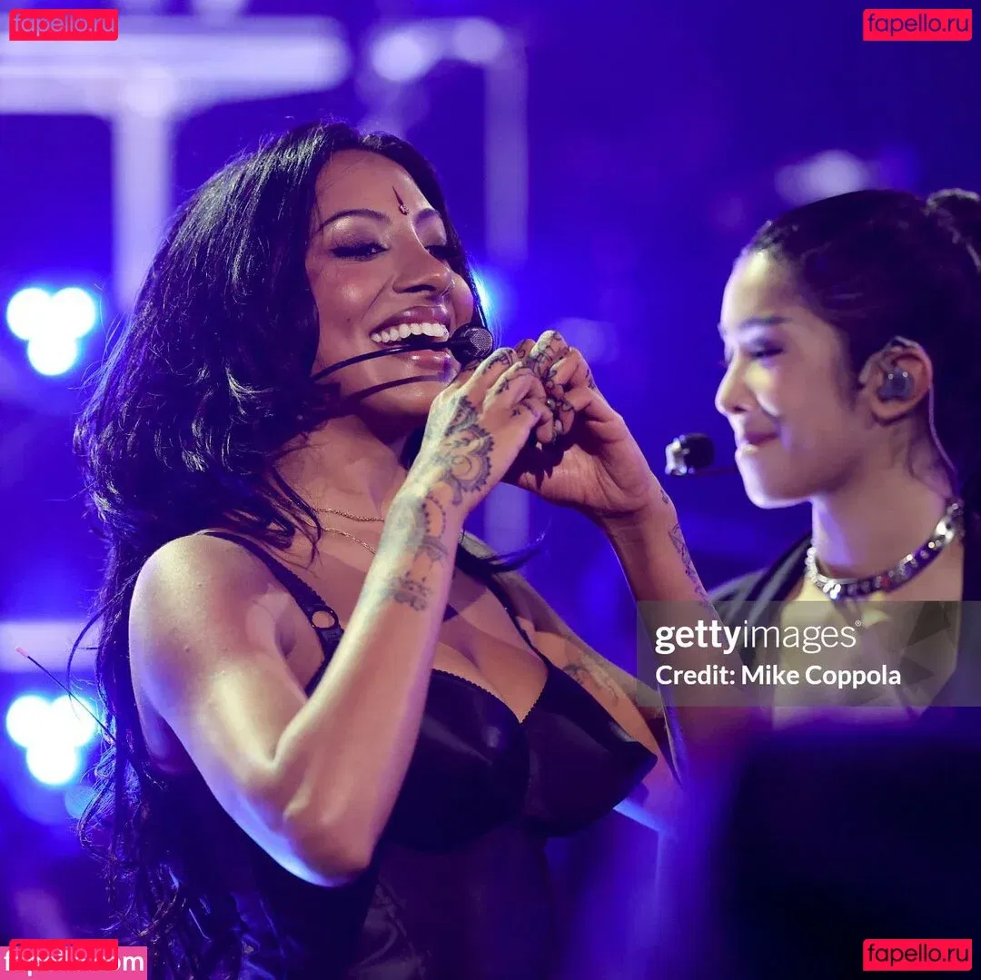 Lauraa.rsi Onlyfans Photo Gallery 