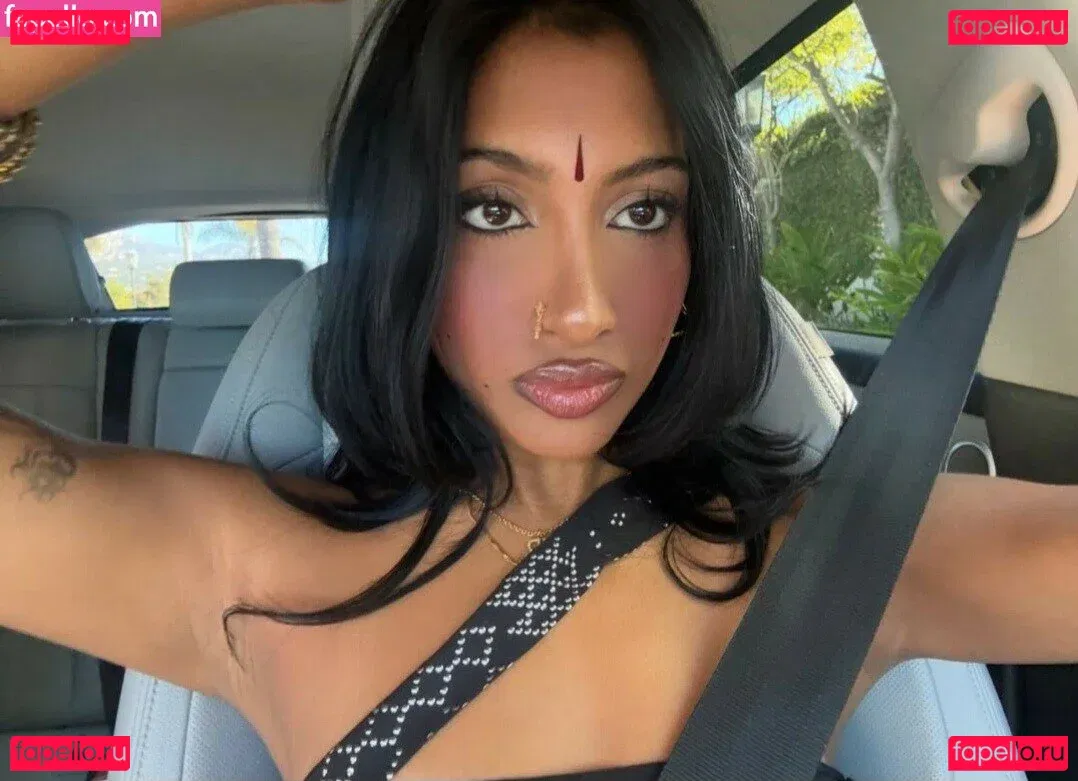 Lauraa.rsi Onlyfans Photo Gallery 