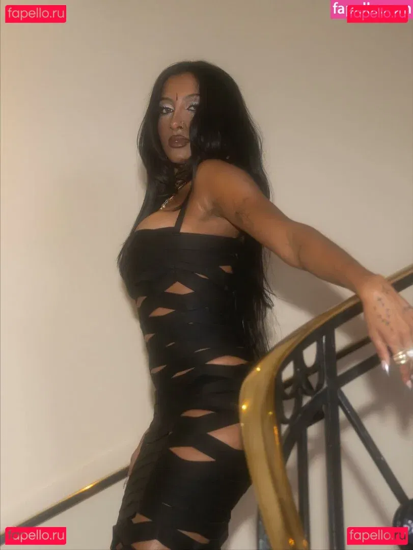 Lauraa.rsi Onlyfans Photo Gallery 