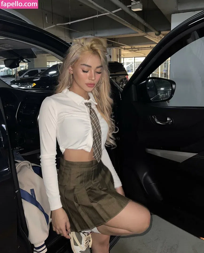 Christine Samson Onlyfans Photo Gallery 