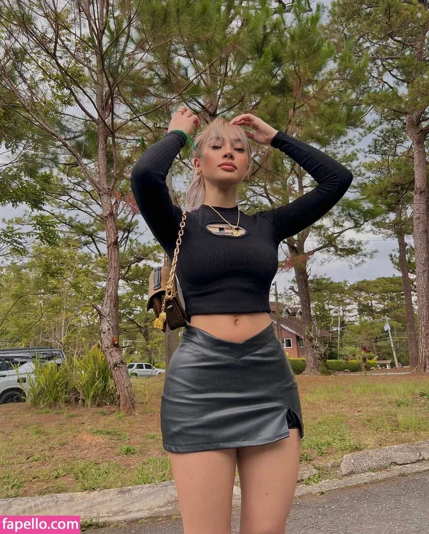 Christine Samson Onlyfans Photo Gallery 