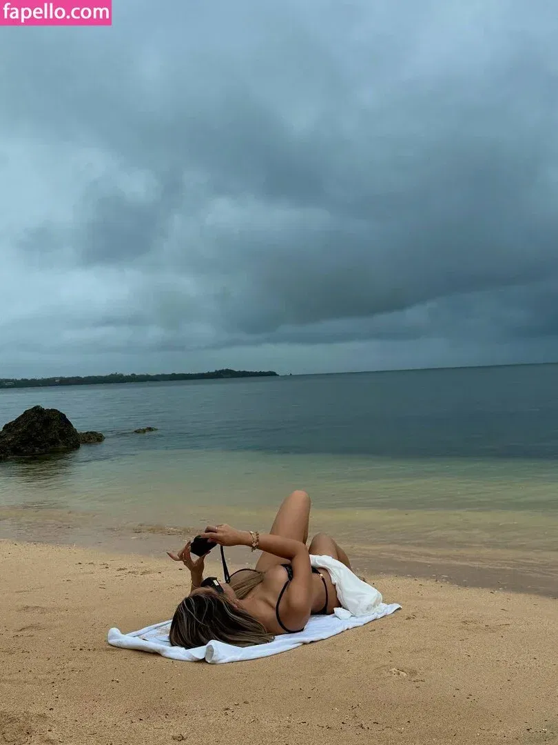 Christine Samson Onlyfans Photo Gallery 