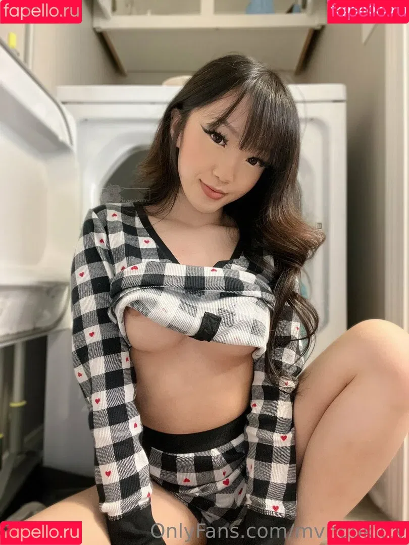 Mvngokitty Onlyfans Photo Gallery 