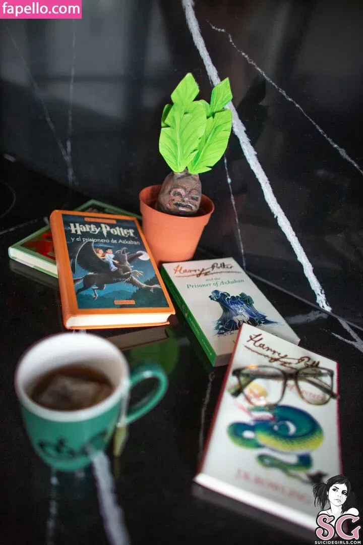 Aloy Onlyfans Photo Gallery 