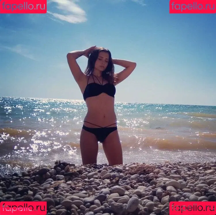 ASMR Elizabeth B Onlyfans Photo Gallery 