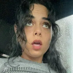 Dessyyc Dessy Onlyfans Photo Gallery 