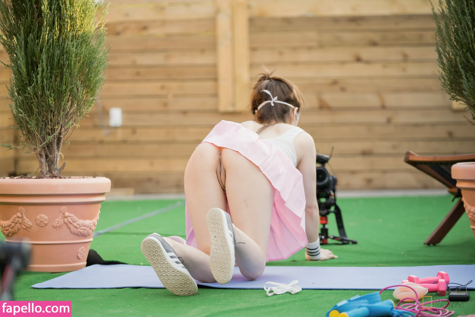 Korean Realgraphic Onlyfans Photo Gallery 