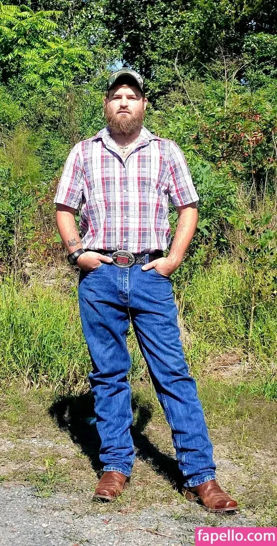 bluecollarguy7994 Onlyfans Photo Gallery 