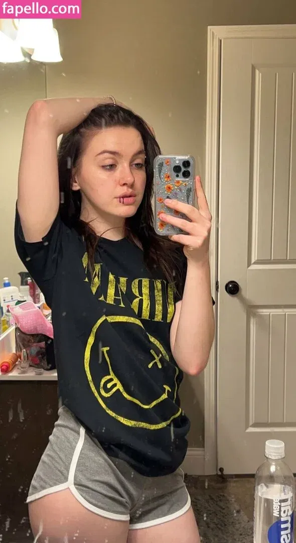 Littlekawaiimouse Onlyfans Photo Gallery 