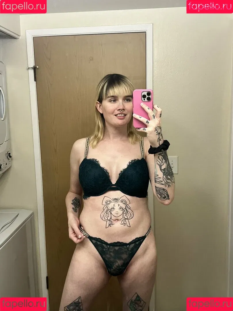 milfmoder Onlyfans Photo Gallery 