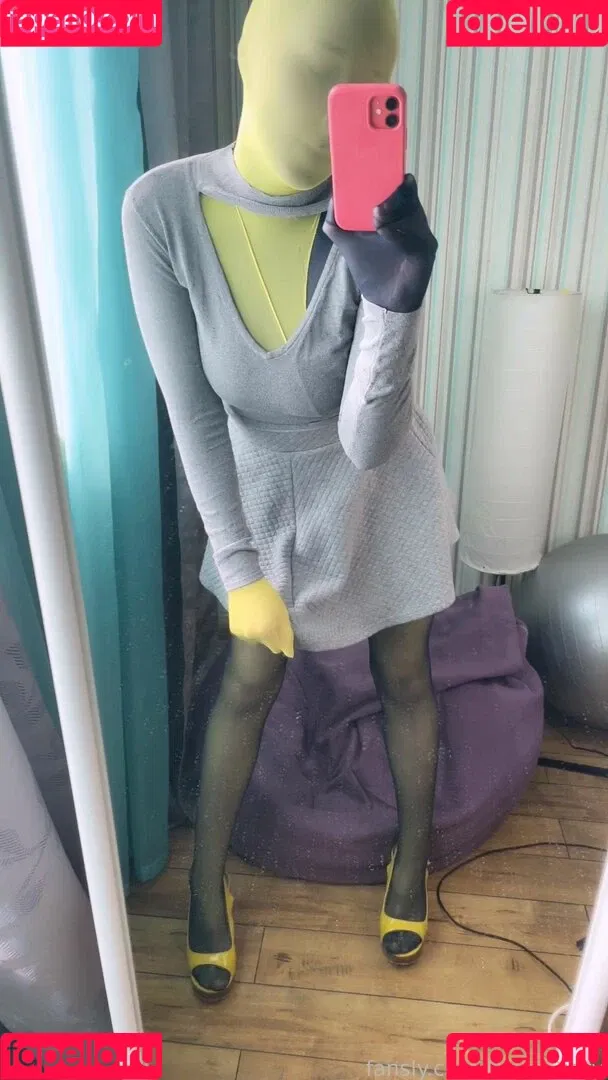NylonDiary Onlyfans Photo Gallery 