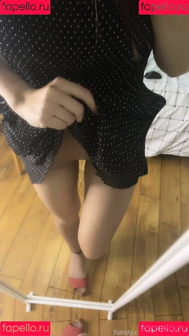 NylonDiary Onlyfans Photo Gallery 