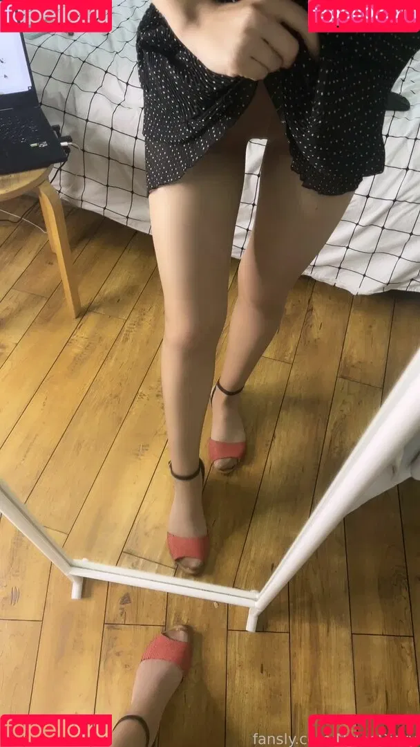 NylonDiary Onlyfans Photo Gallery 