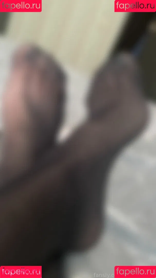 NylonDiary Onlyfans Photo Gallery 