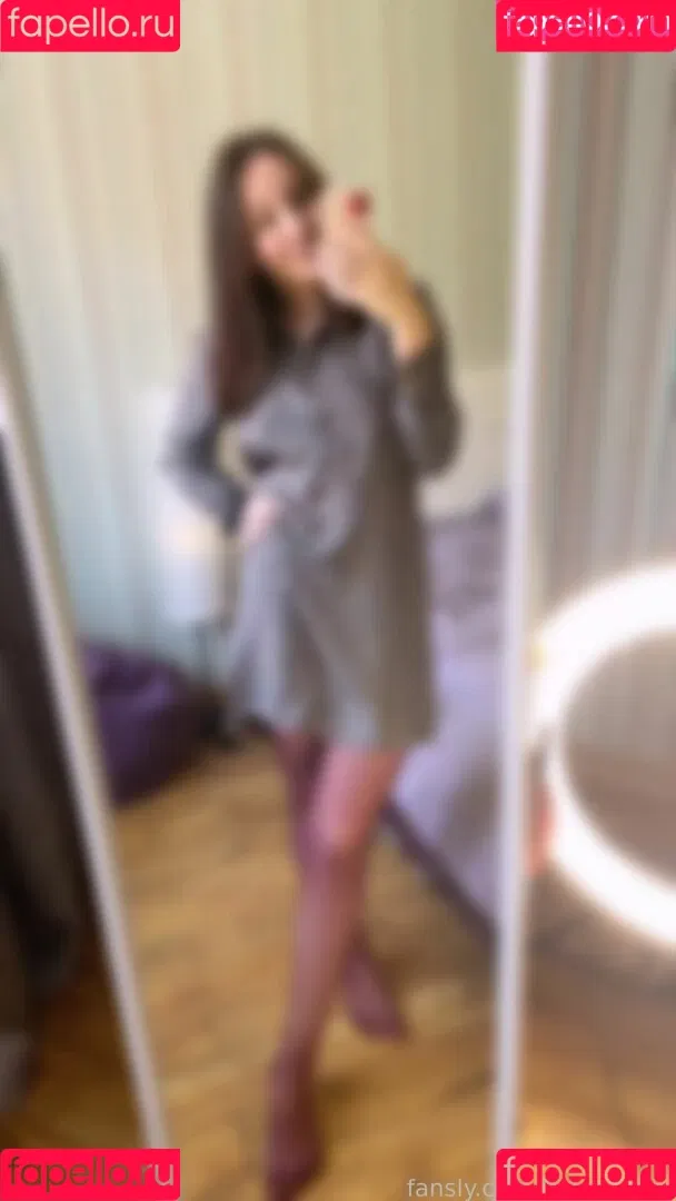 NylonDiary Onlyfans Photo Gallery 