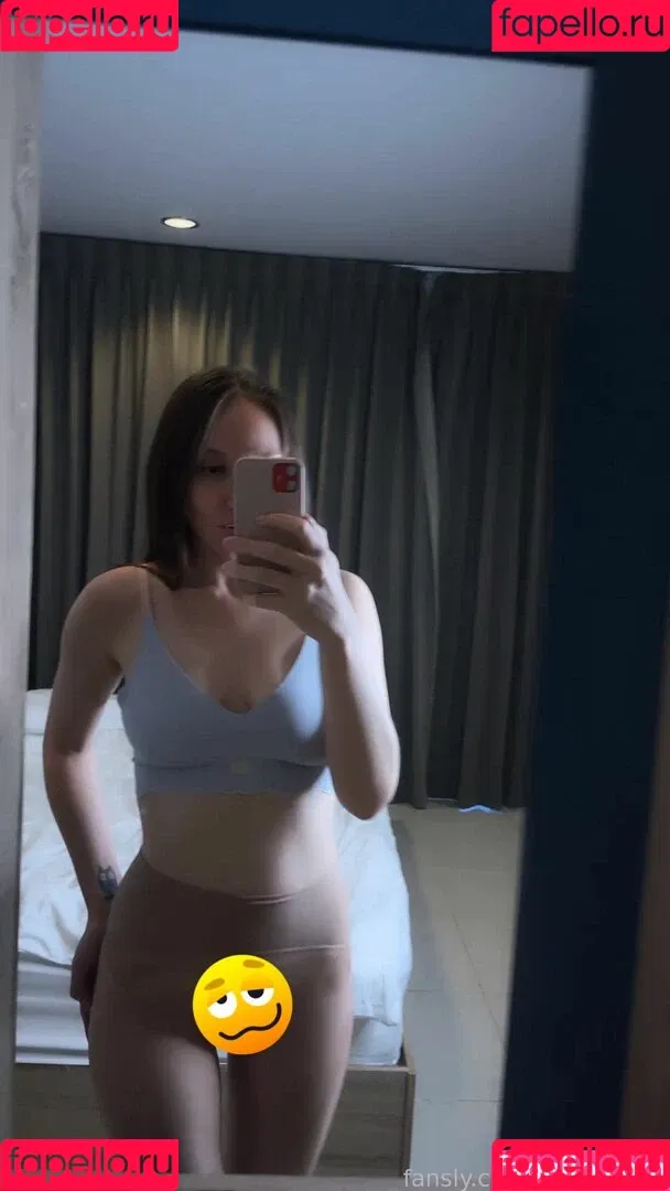 NylonDiary Onlyfans Photo Gallery 
