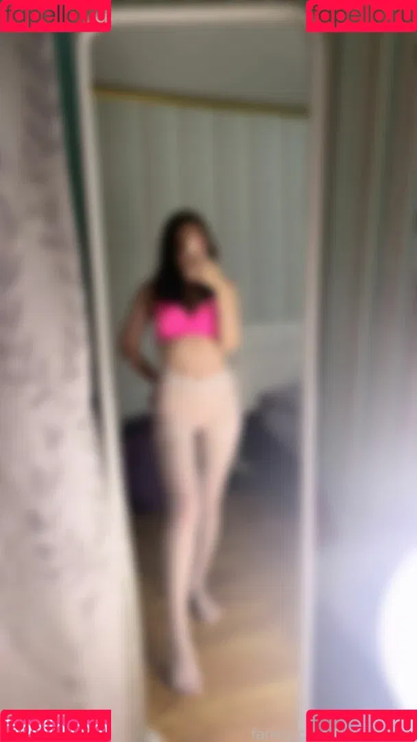 NylonDiary Onlyfans Photo Gallery 