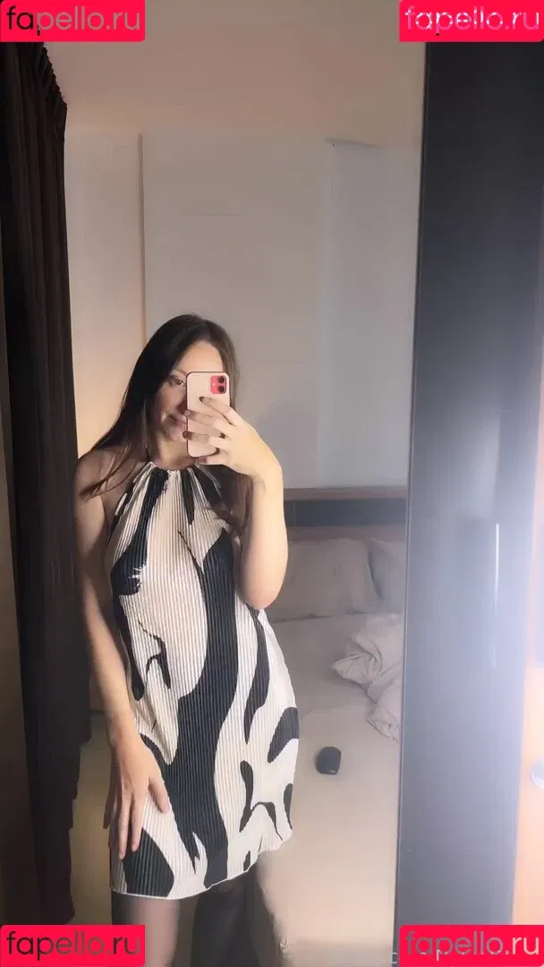NylonDiary Onlyfans Photo Gallery 