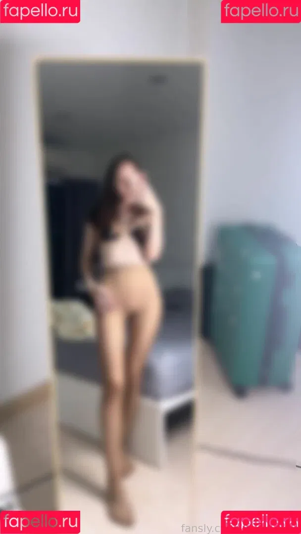 NylonDiary Onlyfans Photo Gallery 