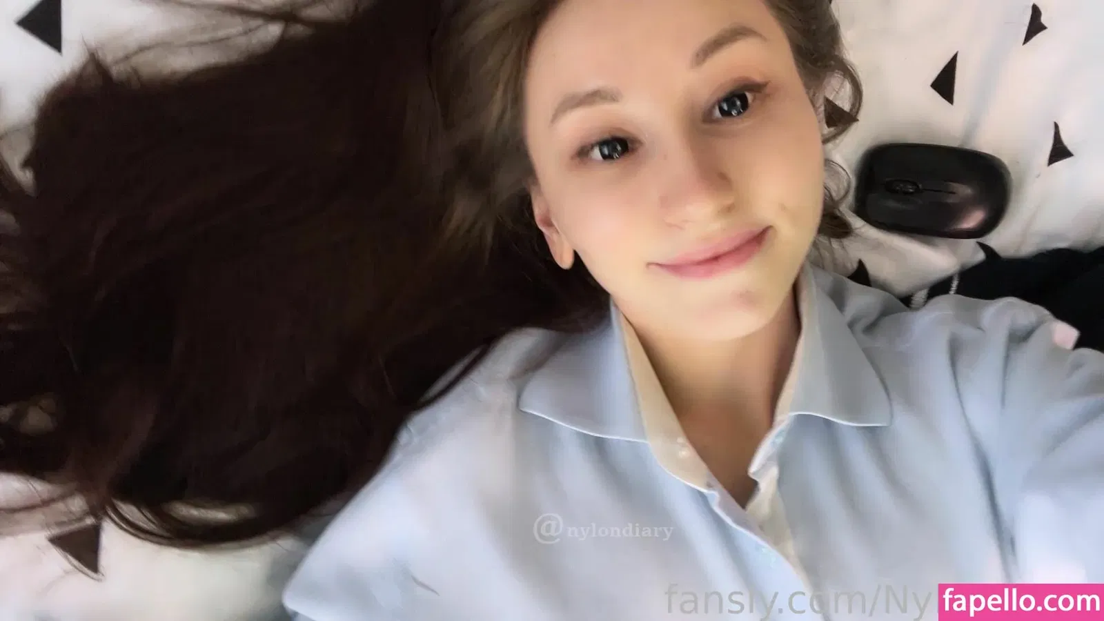 NylonDiary Onlyfans Photo Gallery 