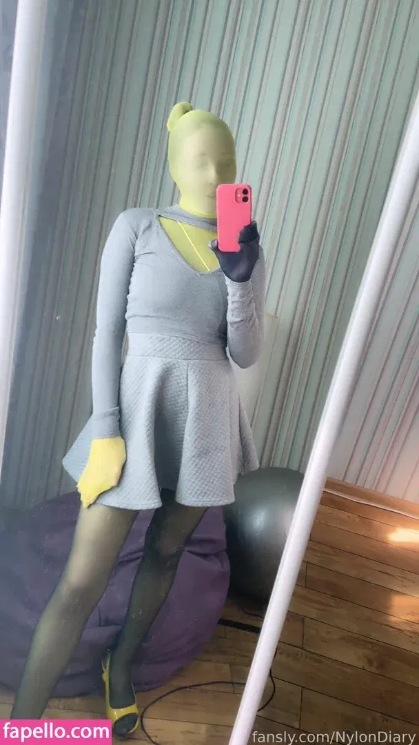 NylonDiary Onlyfans Photo Gallery 
