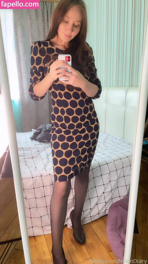 NylonDiary Onlyfans Photo Gallery 