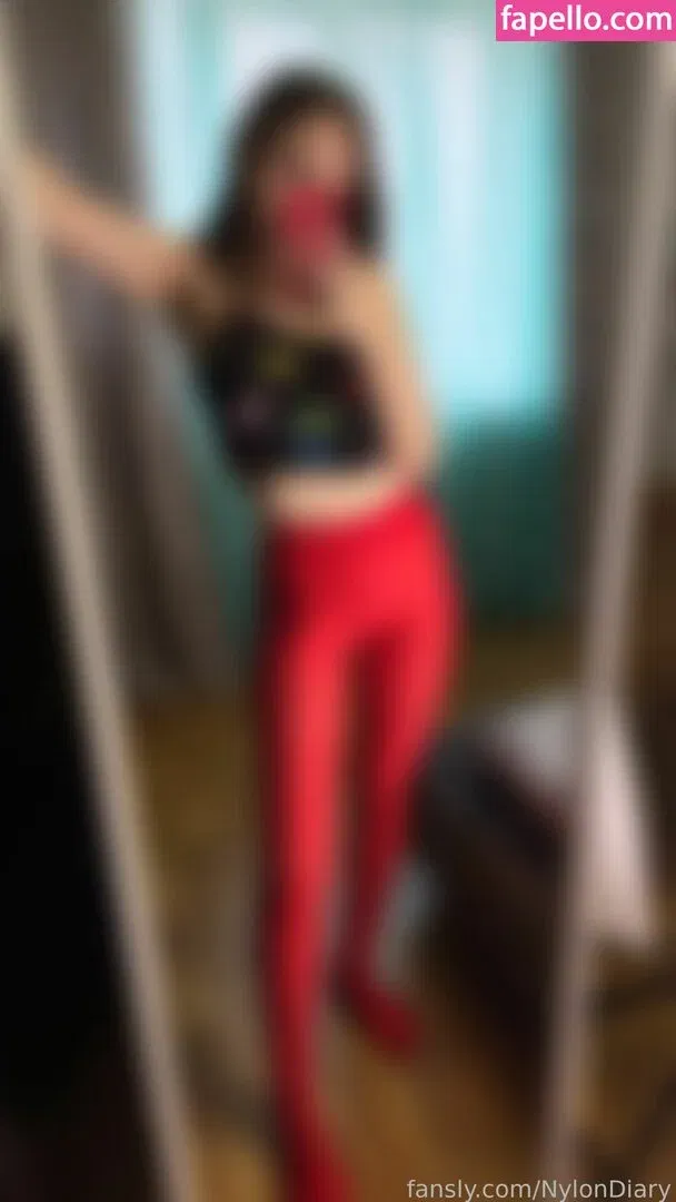 NylonDiary Onlyfans Photo Gallery 