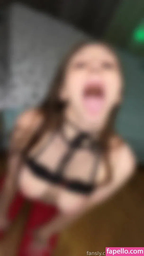 NylonDiary Onlyfans Photo Gallery 