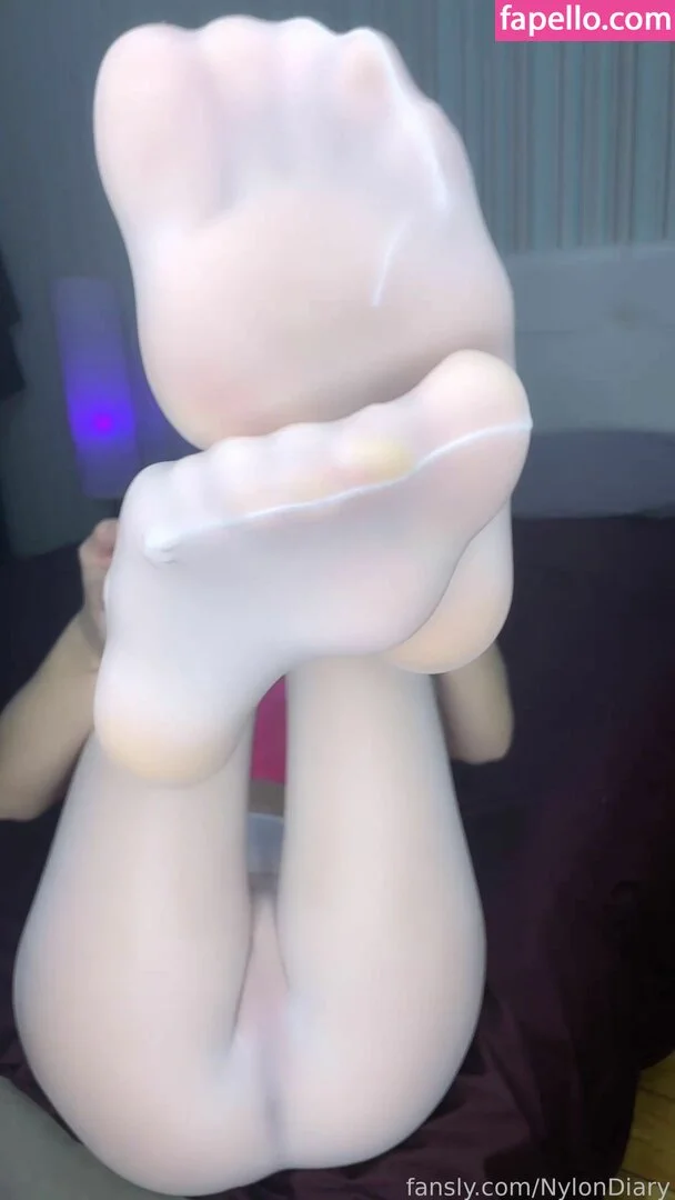 NylonDiary Onlyfans Photo Gallery 