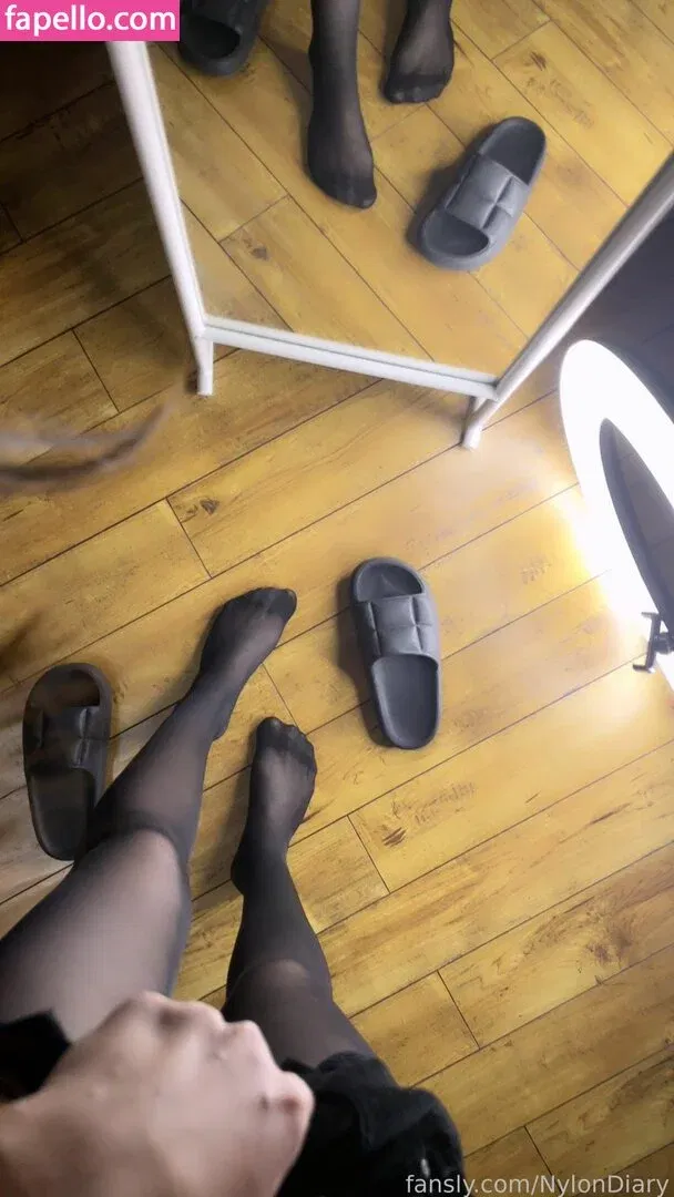 NylonDiary Onlyfans Photo Gallery 
