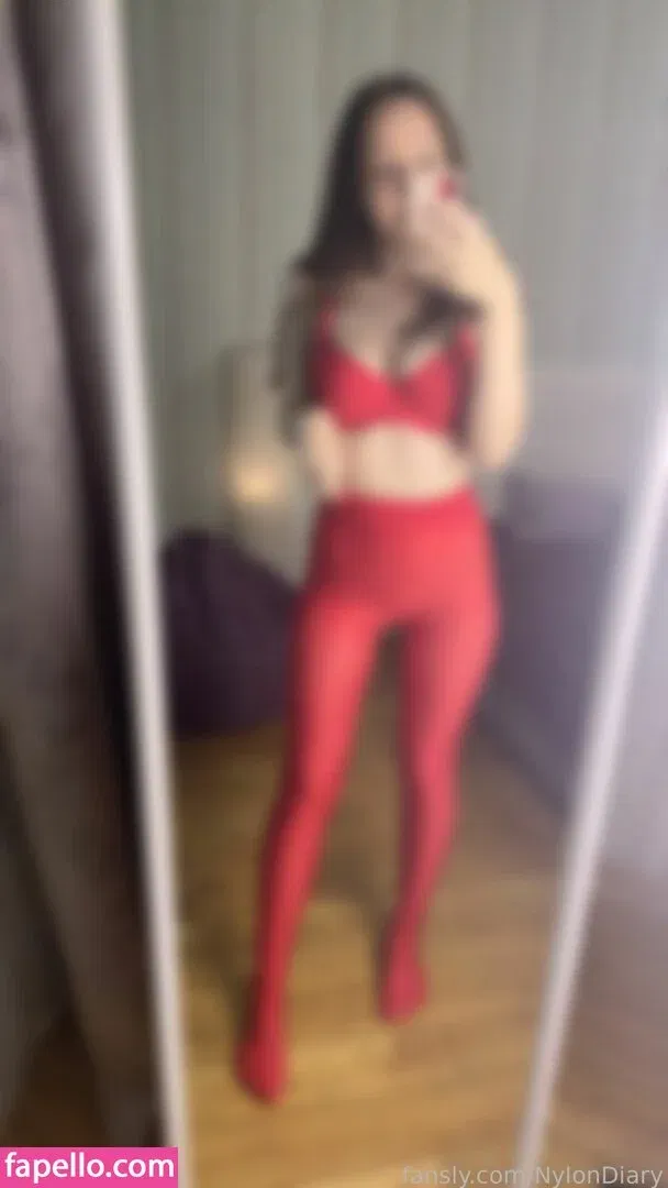 NylonDiary Onlyfans Photo Gallery 