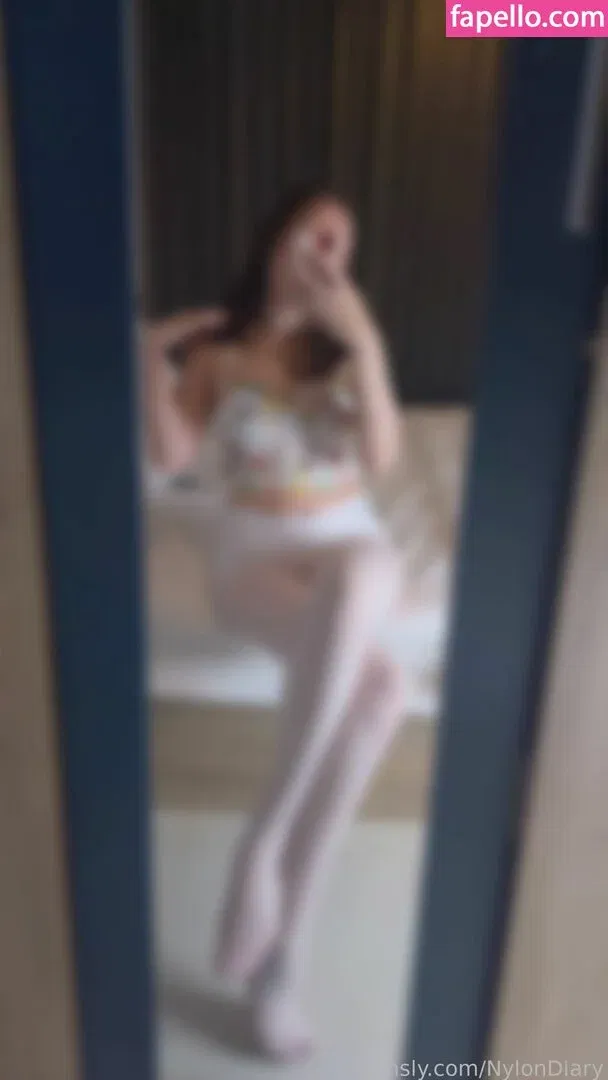 NylonDiary Onlyfans Photo Gallery 