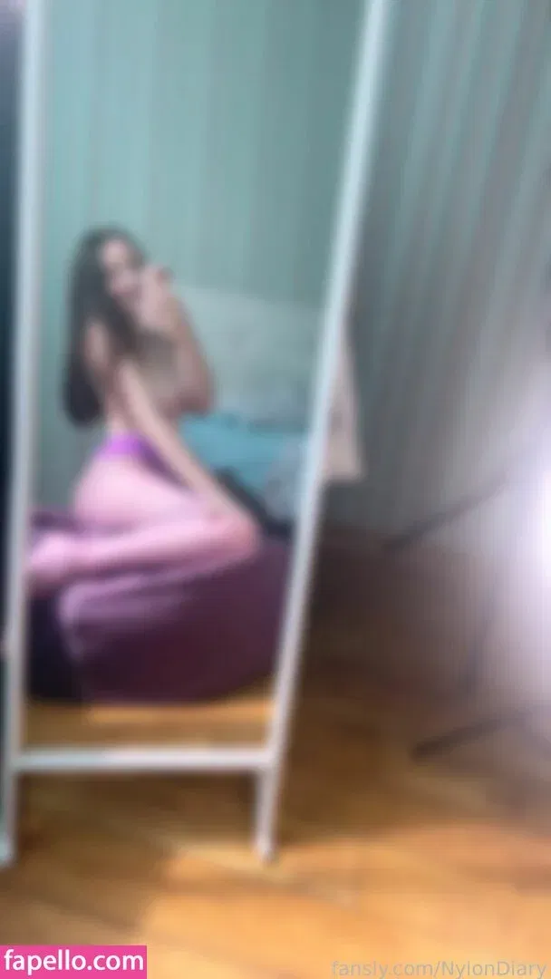 NylonDiary Onlyfans Photo Gallery 