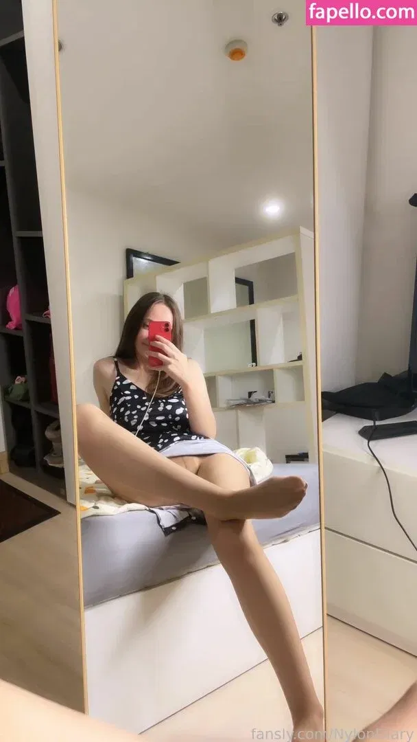 NylonDiary Onlyfans Photo Gallery 