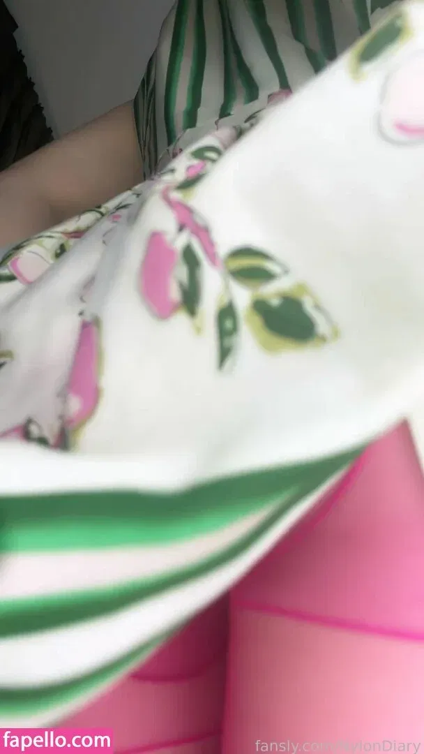 NylonDiary Onlyfans Photo Gallery 