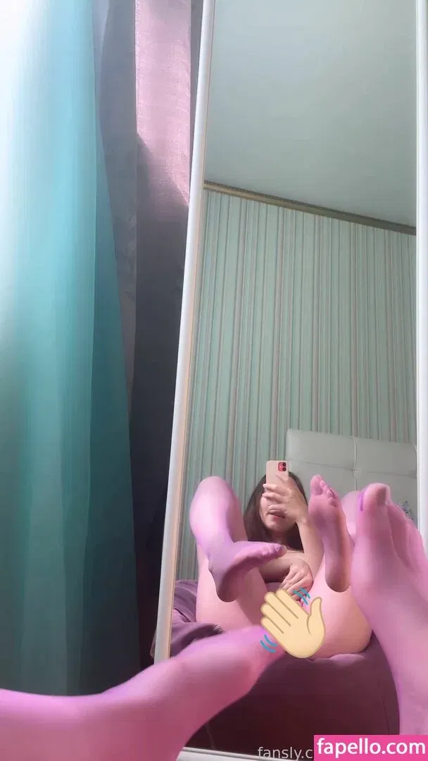 NylonDiary Onlyfans Photo Gallery 