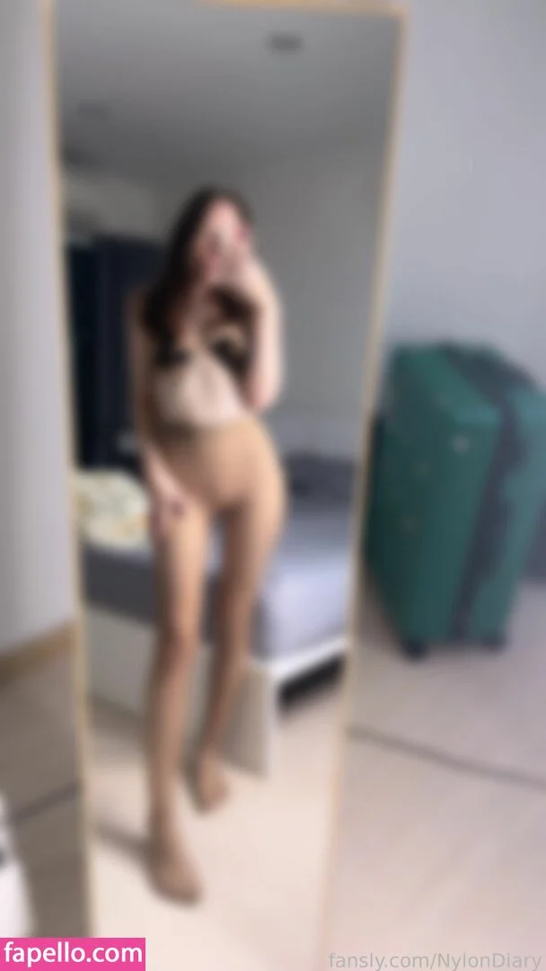 NylonDiary Onlyfans Photo Gallery 